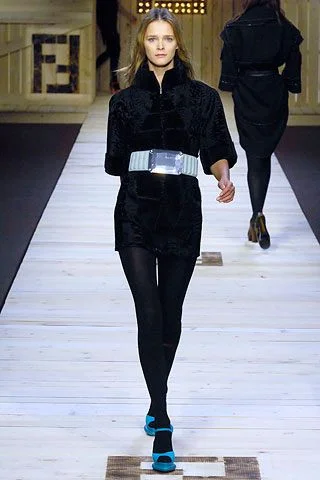Look 32